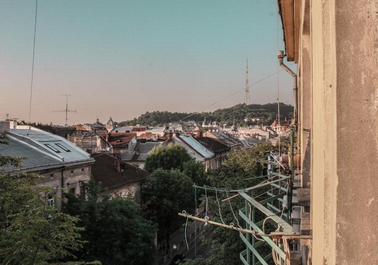 Valentine Apartment Lviv Eksteriør billede